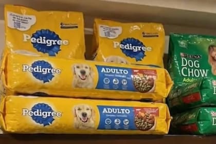 Así luce la alacena de Pablo en su casa de México