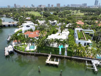 
Así luce la casa de Shakira en Miami Beach