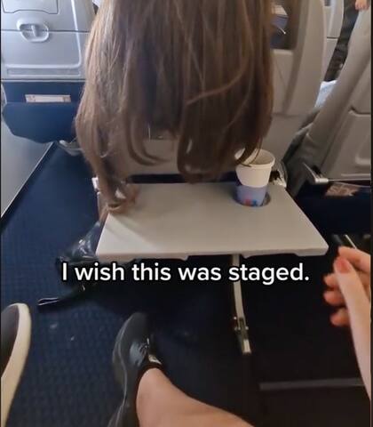 Así lucía el cabello encima de la repisa