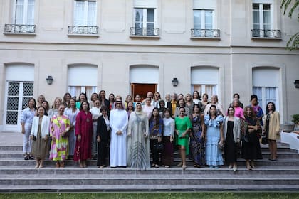 Así posaron para LA NACION, diplomáticas y personalidades de la moda en la residencia del embajador de Arabia Saudita. El encuentro también marcó un homenaje por el Día de la Mujer