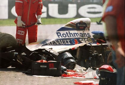 Así quedó el auto de Senna luego del accidente