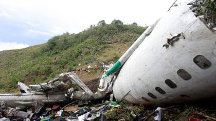 Así quedó el avión del accidente