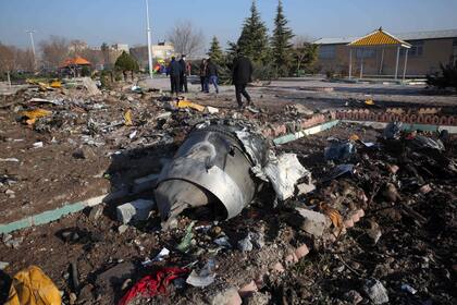 Así quedó el Boeing 737 tras caer en Teherán