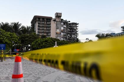 En la zona hay una combinación de departamentos, viviendas unifamiliares, condominios y hoteles viejos y nuevos