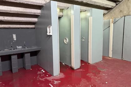 Así quedó el estadio de Independiente tars los incidentes en el partido ante la U de Chile