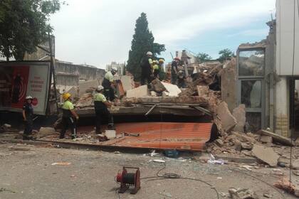 Las tres plantas que se derrumbaron en San Cristóbal estaban al lado de una obra en construcción; la empresa responsable había sido intimada a mejorar la seguridad