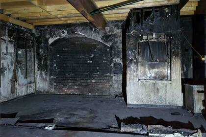 Así quedó el Oz Bar luego del incendio en Edimburgo