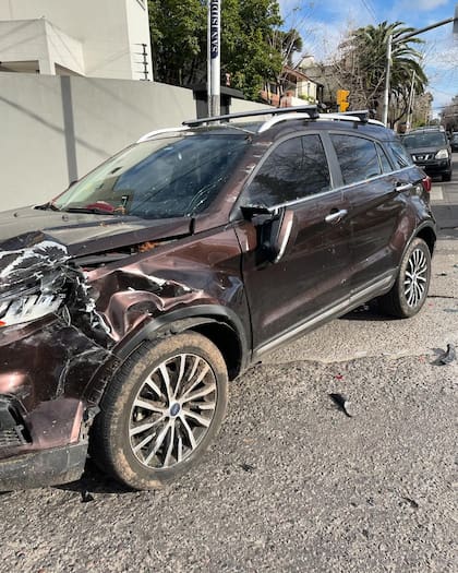 Así quedó la camioneta de Patricia Sosa (Foto: Patriciasosaoficial)