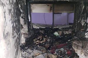 Amenazó a su pareja con un cuchillo e incendió totalmente el departamento en el que había una bebé