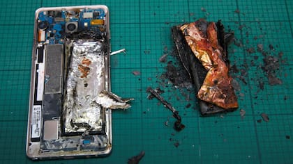 Así quedó un Galaxy Note 7 después de que se prendió fuego su batería