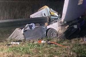 Así quedó uno de los vehículos involucrados en el choque fatal en Córdoba