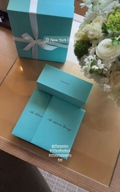 Así recibió Tiffany & Co a Anto Roccuzzo en un hotel en la ciudad de Nueva York (Foto: Instagram @antonelaroccuzzo)
