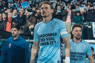 Celta de Vigo perdió ante Real Madrid mientrás busca una reliquia de su recital en 1990