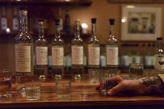 Así se hace en México el mezcal, una bebida cada vez más popular