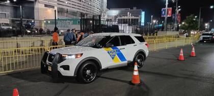 Así se llevaron detenido a un hincha argentino