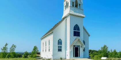 Así se ve la capilla que fue remodelada