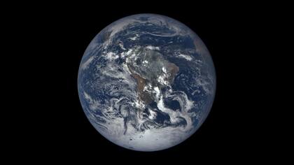 Así se veía América del Sur desde el espacio el domingo 13 de diciembre de 2015