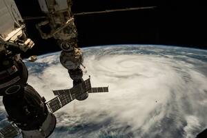 Las imponentes imágenes del huracán Ian que muestran su poder