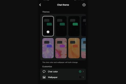 Así se ven las distintas opciones para cambiar el tema de los chats de WhatsApp