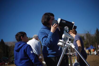 Así se vivió el eclipse solar en La Población, en el Valle de Traslasierra, Córdoba