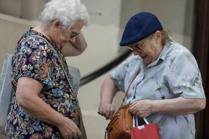 Así serán los ajustes jubilatorios en los próximos meses