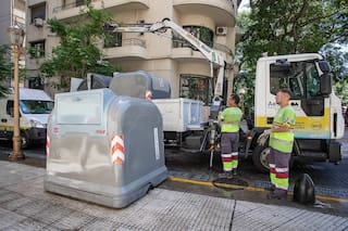 La Ciudad implementa el uso de contenedores ”antivandálicos”