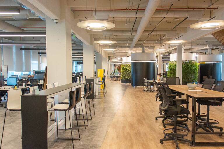 Las oficinas con plantas libres permiten redefinir los espacios con menores inversiones y esto es un factor determinante a la hora de la comercialización