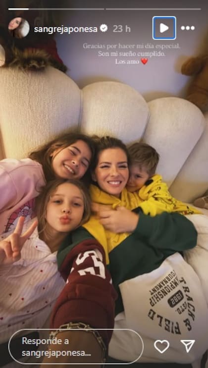 Así terminó el Día de la Madre La China Suárez junto a sus tres hijos: Ruffina Cabré y Magnolia y Amancio Vicuña