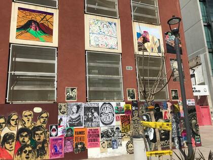 Asisten a la Escuela Isauro Arancibia más de ochocientas personas