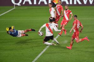 Sin el máximo goleador, Gallardo rearma el ataque para que River siga ganando