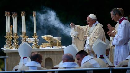 Asistieron a la ceremonia 25.000 fieles