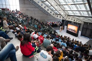 Asistieron cerca de 400 personas al evento por el Día de la Educación Roberto Rocca, en el auditorio de la escuela técnica del Grupo Techint en Campana