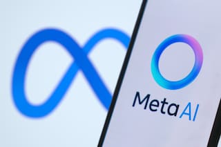 Asociación de padres italiana se enfrenta en la corte a Meta y TikTok por el uso de redes sociales por parte de menores