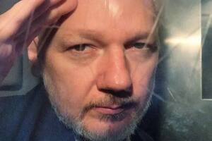 Cuáles son los secretos que reveló Julian Assange por los que estuvo 7 años asilado y 5 detenido