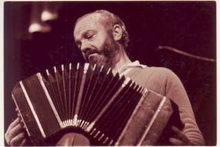 Astor Piazzolla: la historia del concierto inédito que dio en Mar del Plata y que acaba de ver la luz