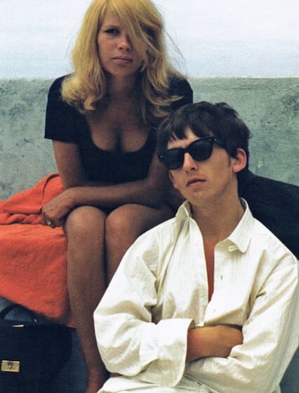 Astrid Kirchherr y George Harrison durante su juventud