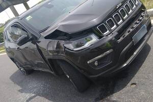 Atacaron a tiros a un financista en el Camino del Buen Ayre