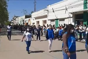Mientras desfilaban alumnos y enfermeros, en un municipio de La Cámpora atacaban a la oposición