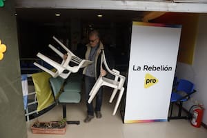 Destrozaron un local de Pro en Mar del Plata en medio de una protesta por la reforma constitucional en Jujuy