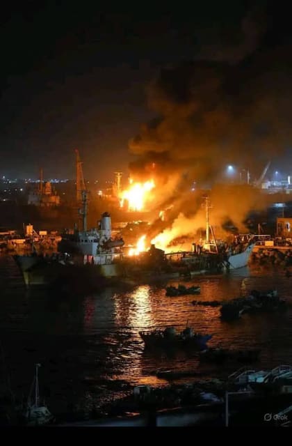 Ataque a un puerto en Yemen