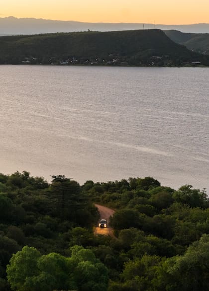 Atardecer en Embalse Río Tercero