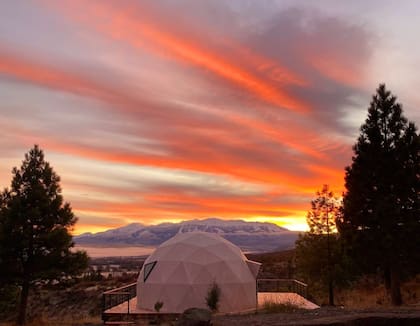 Atardecer en Nawal glamping, en Trevelin.
