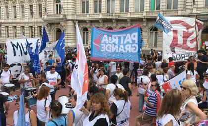 ATE convocó a la movilización a gremios docentes y organizaciones sociales