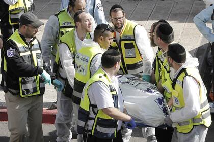 El ataque fue celebrado por Hamas y la Yihad Islmica, las dos principales fuerzas islamistas palestinas