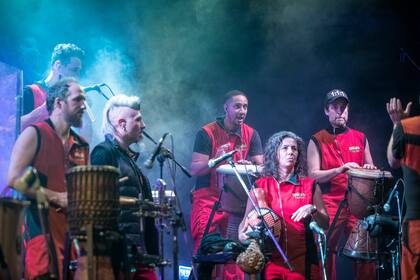 Atentos a las señas, la clave para organizar un repertorio espontáneo