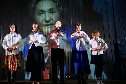 Atlas del comunismo, de Lola Arias