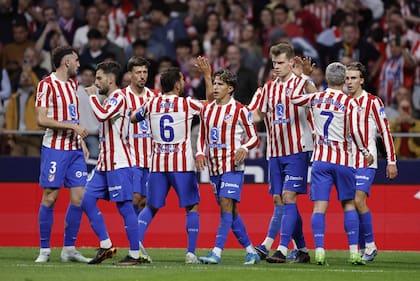 Atlético de Madrid dejó en el camino a Barcelona y sueña en grande, aunque no parte como favorito