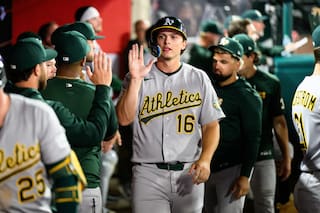 Atléticos doblegan 14-6 a Angelinos, con cinco impulsadas por Nick Kurtz y jonrones de Gelof y Rooker