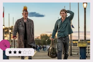 Atrapado robando es un delirante viaje que rinde tributo a un clásico de Scorsese