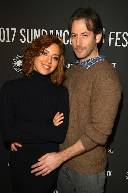 Aubrey Plaza y Jeff Baena en el Festival de Sundance en 2017. La expareja se había conocido en 2011 y contrajo matrimonio una década después